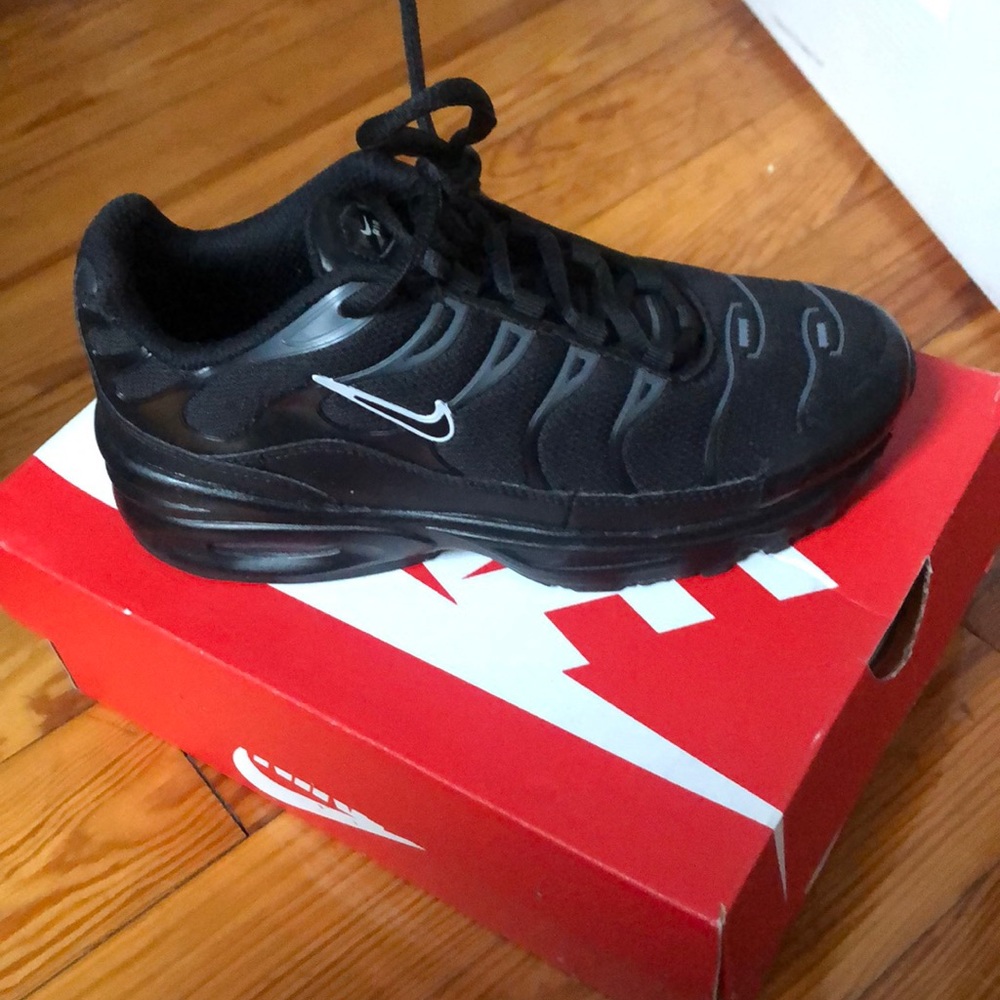 AirMax boys